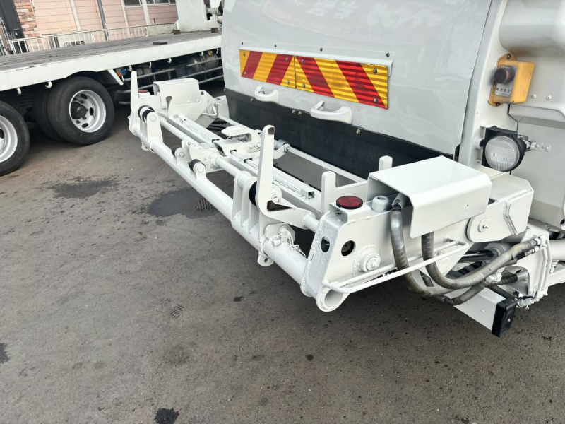 レンジャー 巻き込みパッカー車 新明和製8.1立米|中古トラックの販売・買取・査定のアイナビ