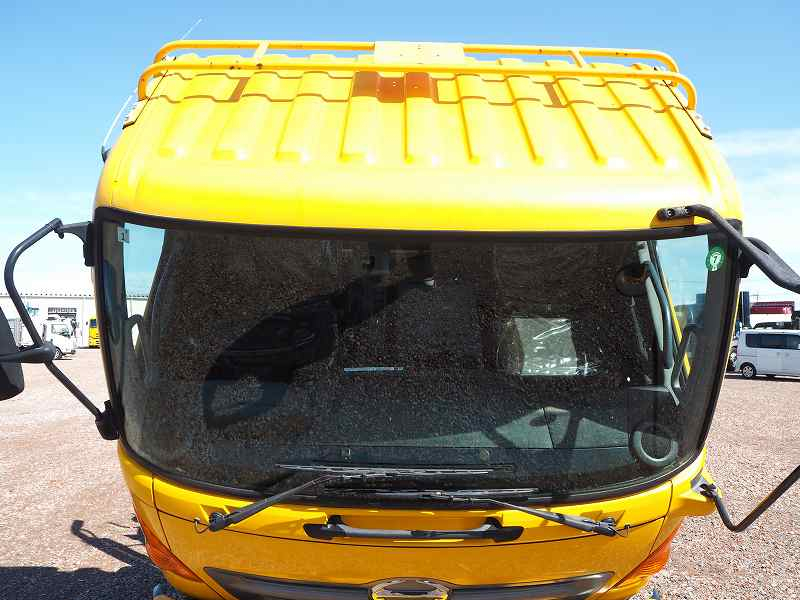 日野レンジャー新明和製強力吸引車汚泥吸引車|中古トラックの販売・買取・査定のアイナビ