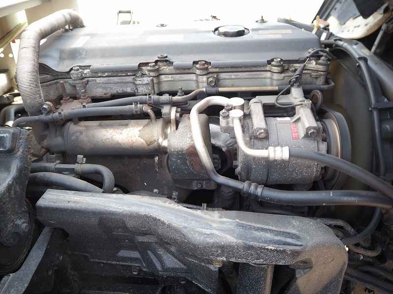 いすゞエルフ4WDタンクローリータンク書類有り|中古トラックの販売・買取・査定のアイナビ