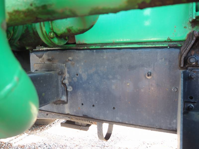 いすゞギガ東急車両製バキュームカー糞尿車|中古トラックの販売・買取・査定のアイナビ