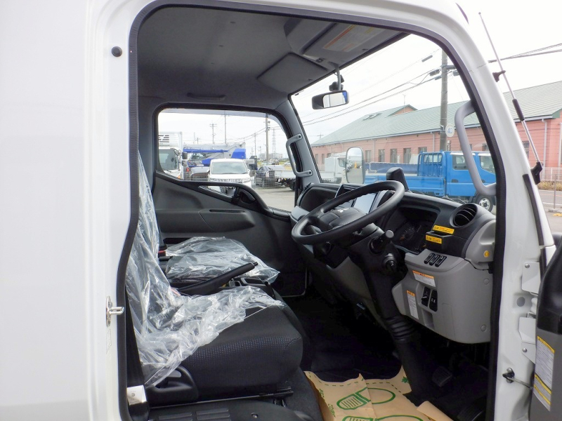 3.2t 超ロング タダノ5段クレーン 二次架装多数 未使用車|中古トラックの販売・買取・査定のアイナビ