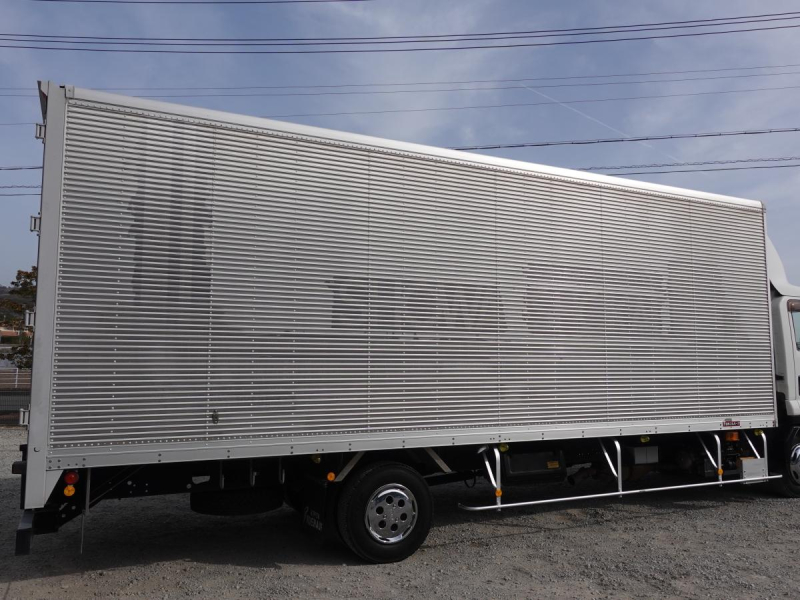 ワイドアルミバン積載2.6t|中古トラックの販売・買取・査定のアイナビ