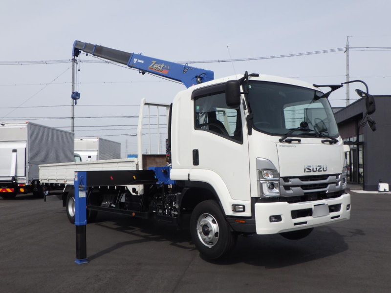 タダノ4段ワイドアウトリガフック格納2.93t吊ラジコン|中古トラックの販売・買取・査定のアイナビ