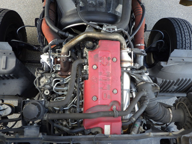 TKG-FD9JUAAバン4tワイド内寸長9.7mオバケバン|中古トラックの販売・買取・査定のアイナビ