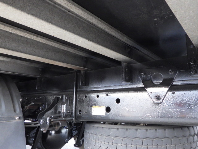 TKG-FD9JUAAバン4tワイド内寸長9.7mオバケバン|中古トラックの販売・買取・査定のアイナビ