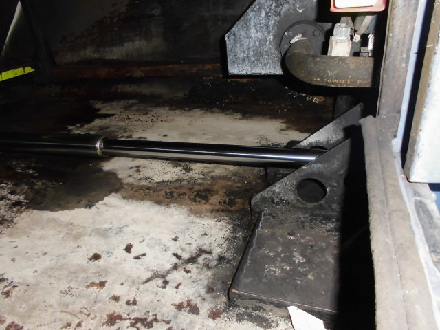 2Tパッカー車プレス式押出式清掃車塵芥車4.1立米オートマ|中古トラックの販売・買取・査定のアイナビ