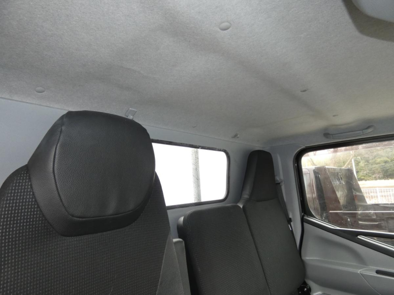 H29 キャンタ―2トン オートマ 平ボディ 260223|中古トラックの販売・買取・査定のアイナビ