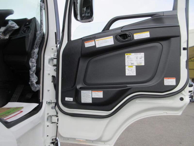 トラクタ デフロック スーパーハイルーフ 第五輪11500kg|中古トラックの販売・買取・査定のアイナビ