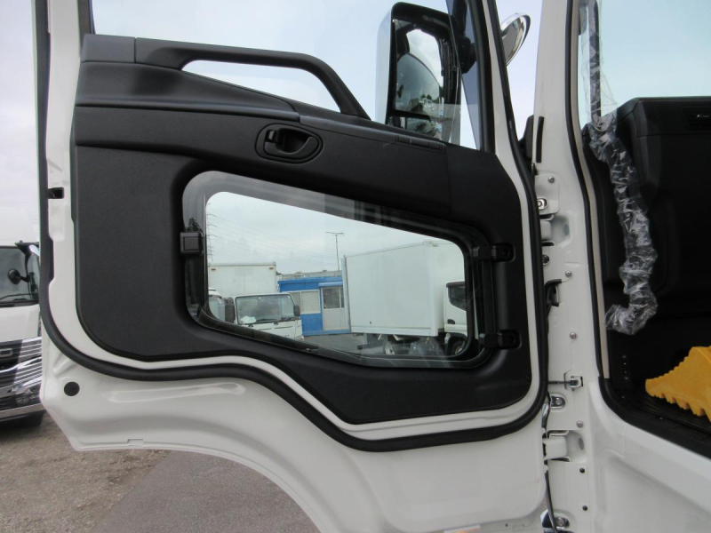 トラクタ デフロック スーパーハイルーフ 第五輪11500kg|中古トラックの販売・買取・査定のアイナビ