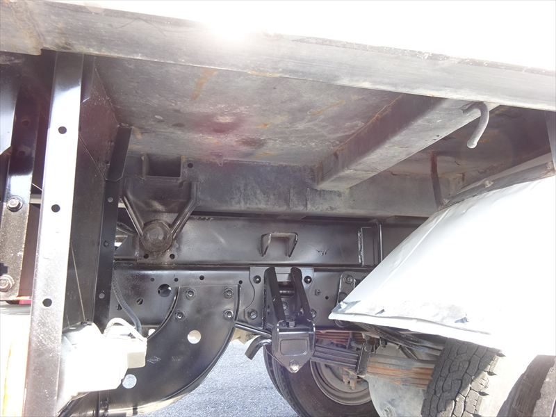 深ダンプ リヤ観音扉|中古トラックの販売・買取・査定のアイナビ