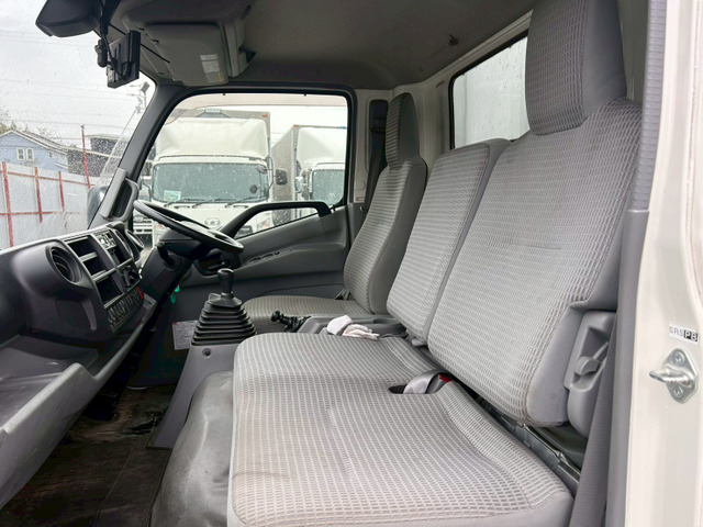 【小型アルミウイング】日野/デュトロ|中古トラックの販売・買取・査定のアイナビ