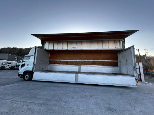 【定番ボディ×見た目◎キャブ】いすゞ/ギガ|中古トラックの販売・買取・査定のアイナビ