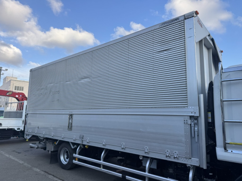 ワイドベッド付エアサスパワーゲート|中古トラックの販売・買取・査定のアイナビ