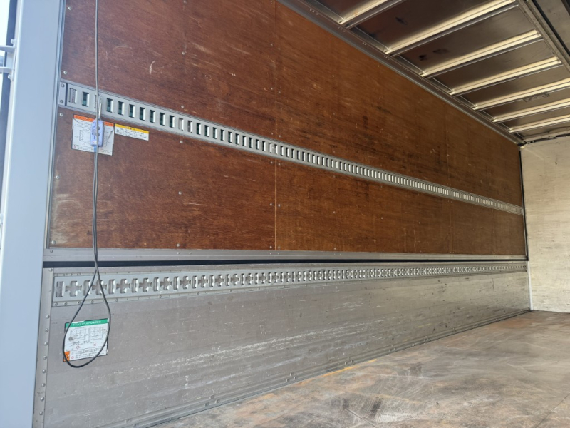 ワイドベッド付エアサスパワーゲート|中古トラックの販売・買取・査定のアイナビ