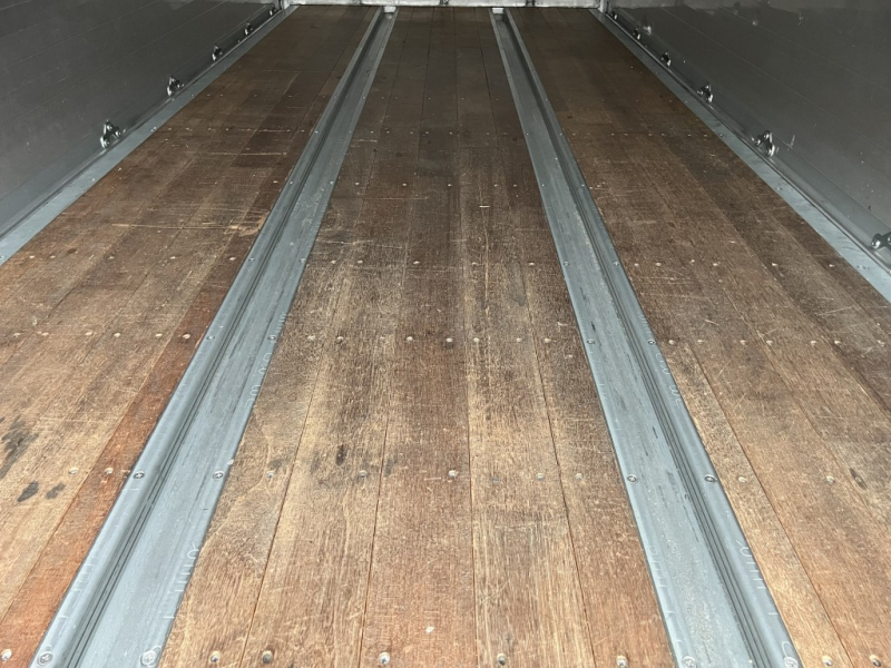 標準ロング パブコ 積載3.5t|中古トラックの販売・買取・査定のアイナビ