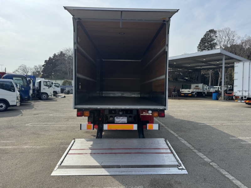 ワイド 日本フルハーフ パワーゲート付き サイドドア|中古トラックの販売・買取・査定のアイナビ