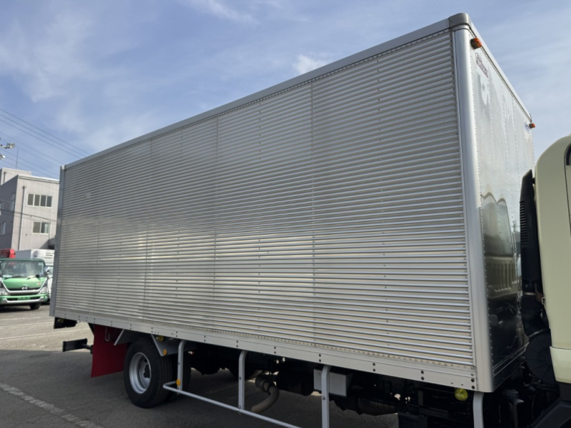 ワイド 日本フルハーフ パワーゲート付き サイドドア|中古トラックの販売・買取・査定のアイナビ