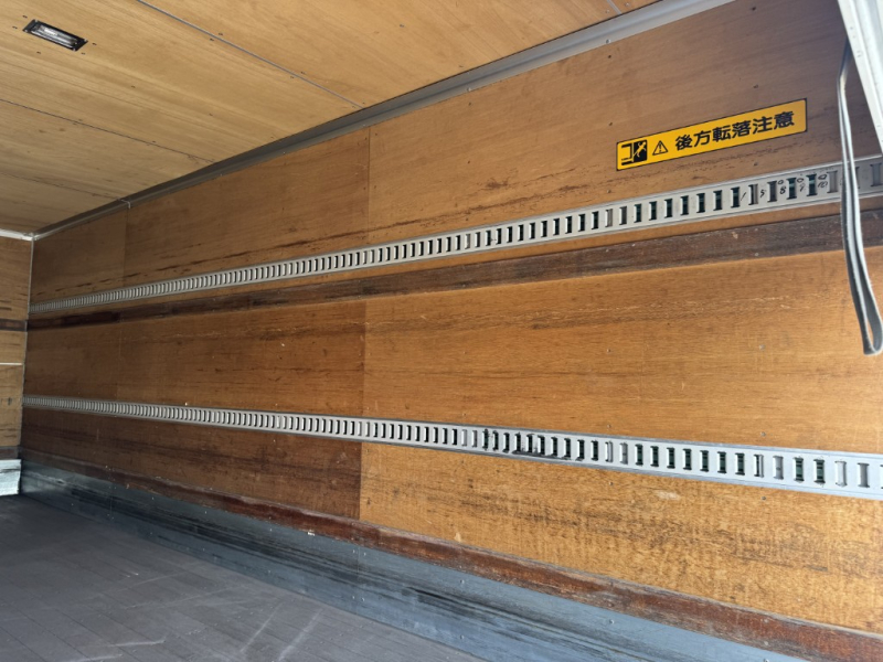 ワイド 日本フルハーフ パワーゲート付き サイドドア|中古トラックの販売・買取・査定のアイナビ