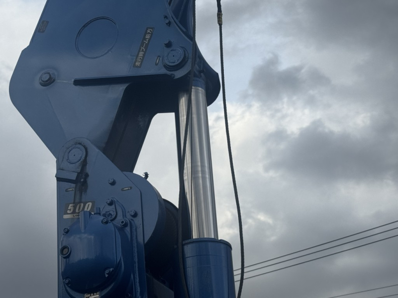 ワイド2デフエアサス増トン6段アルミ平ユニックRC|中古トラックの販売・買取・査定のアイナビ