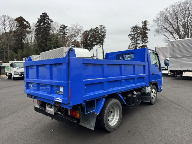 エルフOEM10尺フルワイドロー新明和土砂禁|中古トラックの販売・買取・査定のアイナビ