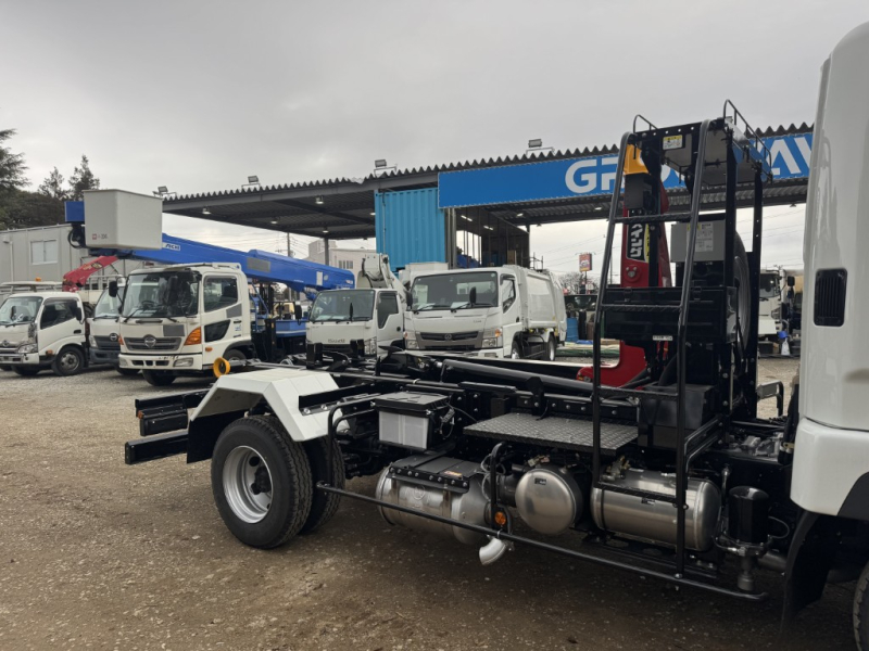 フックロール極東JM04-55-Dラジコン未使用車車検付|中古トラックの販売・買取・査定のアイナビ