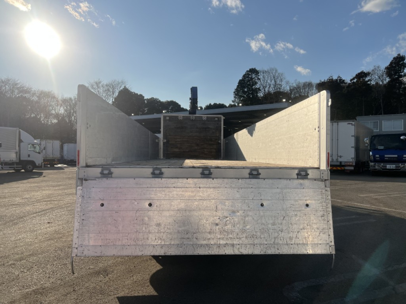 エアサス2デフ4段アルミ平ZE504HRラジコン|中古トラックの販売・買取・査定のアイナビ