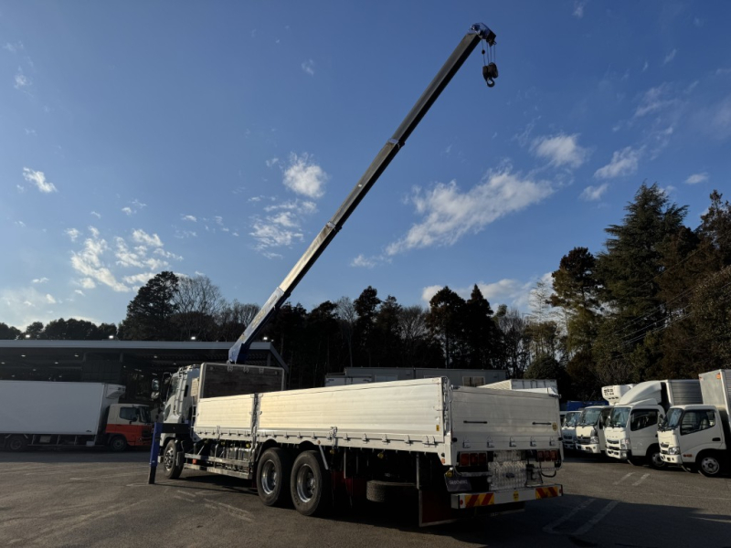 エアサス2デフ4段アルミ平ZE504HRラジコン|中古トラックの販売・買取・査定のアイナビ