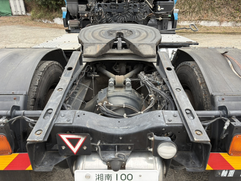 H27年式、クオン、ハイルーフトラクタ、車検付|中古トラックの販売・買取・査定のアイナビ