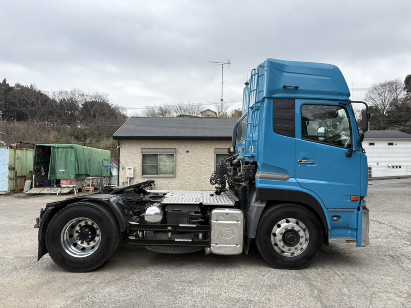 H27年式、クオン、ハイルーフトラクタ、車検付|中古トラックの販売・買取・査定のアイナビ