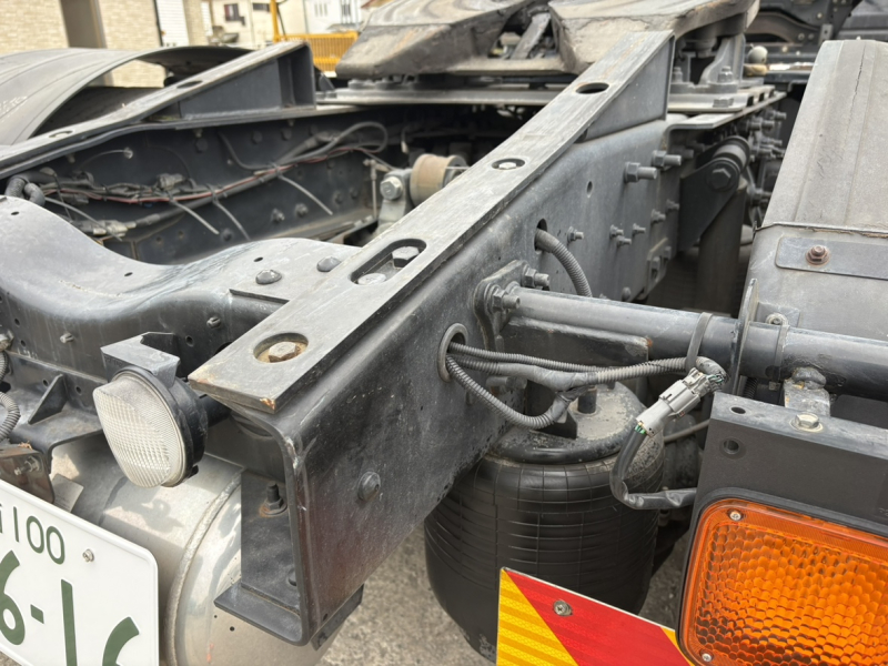 H27年式、クオン、ハイルーフトラクタ、車検付|中古トラックの販売・買取・査定のアイナビ