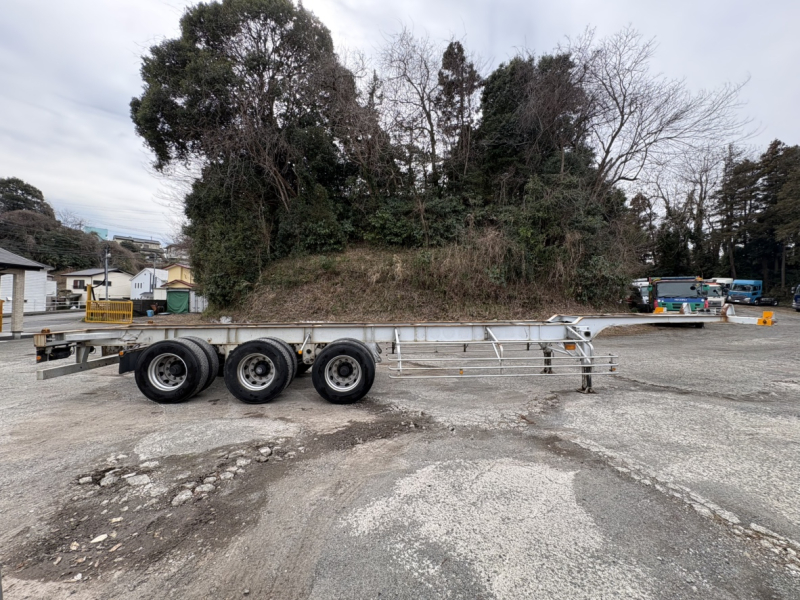 H27年式、40ft3軸コンテナセミトレーラ、車検付|中古トラックの販売・買取・査定のアイナビ