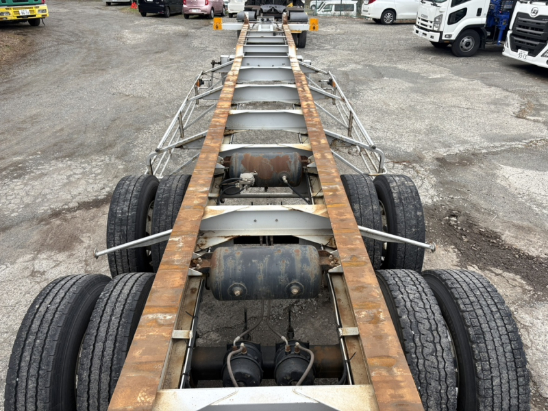 H27年式、40ft3軸コンテナセミトレーラ、車検付|中古トラックの販売・買取・査定のアイナビ