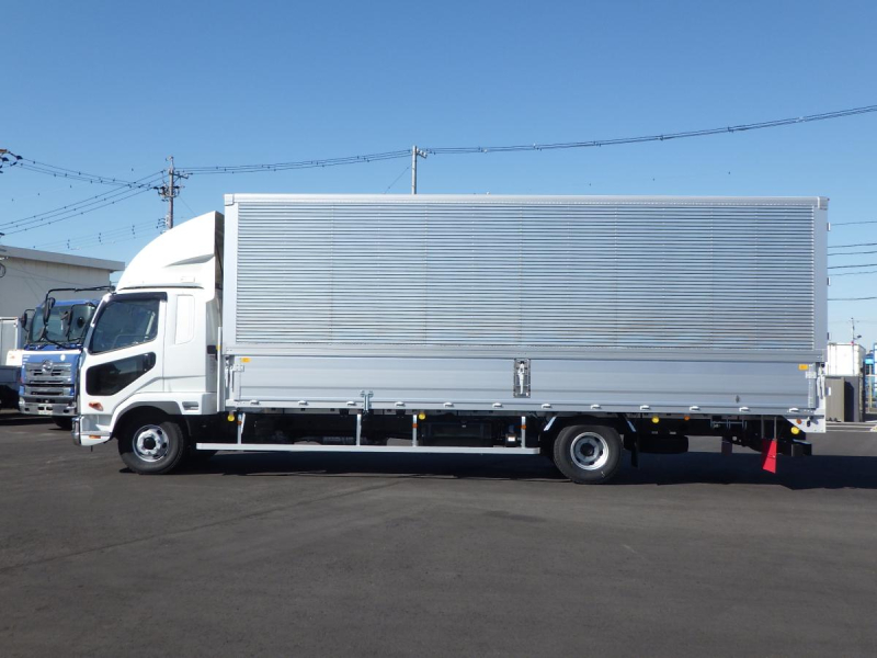 未使用車72ワイド後輪エアサス積載2.35t車検R9.11月迄|中古トラックの販売・買取・査定のアイナビ