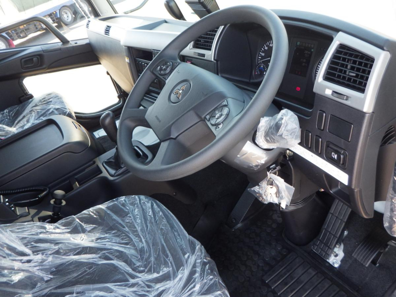 未使用車72ワイド後輪エアサス積載2.35t車検R9.11月迄|中古トラックの販売・買取・査定のアイナビ