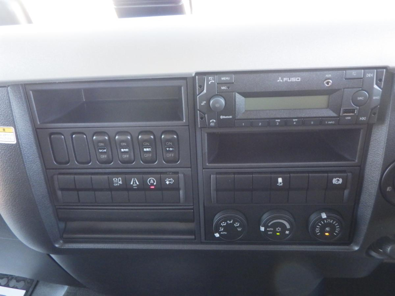 未使用車72ワイド後輪エアサス積載2.35t車検R9.11月迄|中古トラックの販売・買取・査定のアイナビ