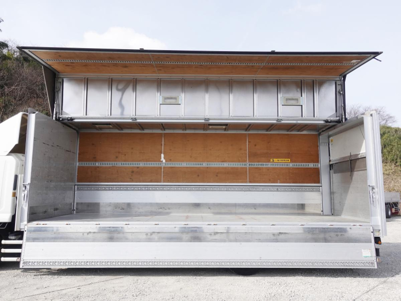 パワーゲート増トンワイドアルミウイングアルミウィング|中古トラックの販売・買取・査定のアイナビ