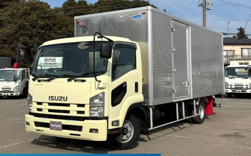 ワイド 日本フルハーフ パワーゲート付き サイドドア|中古トラックの販売・買取・査定のアイナビ