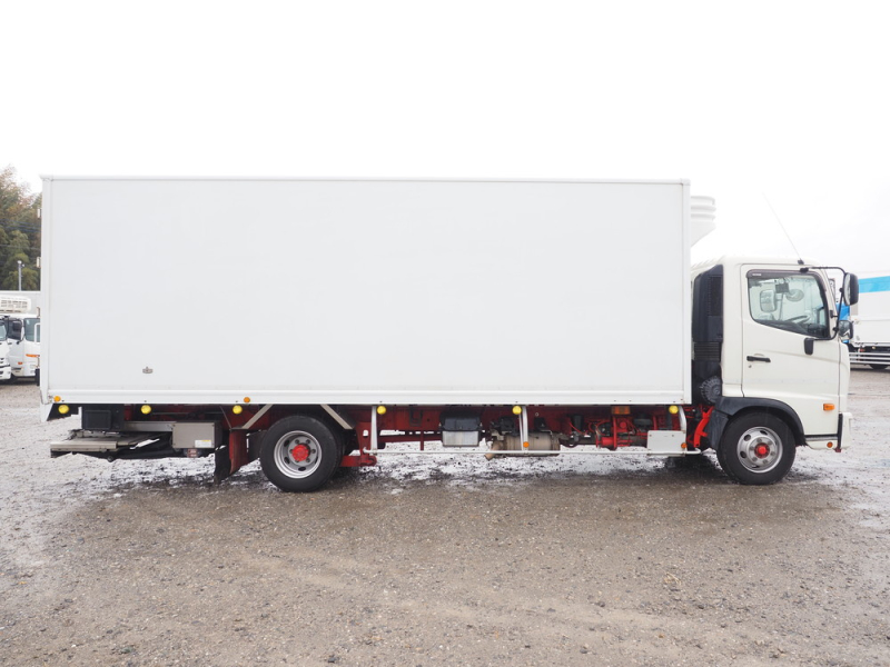 日野 冷凍バン レンジャー|中古トラックの販売・買取・査定のアイナビ