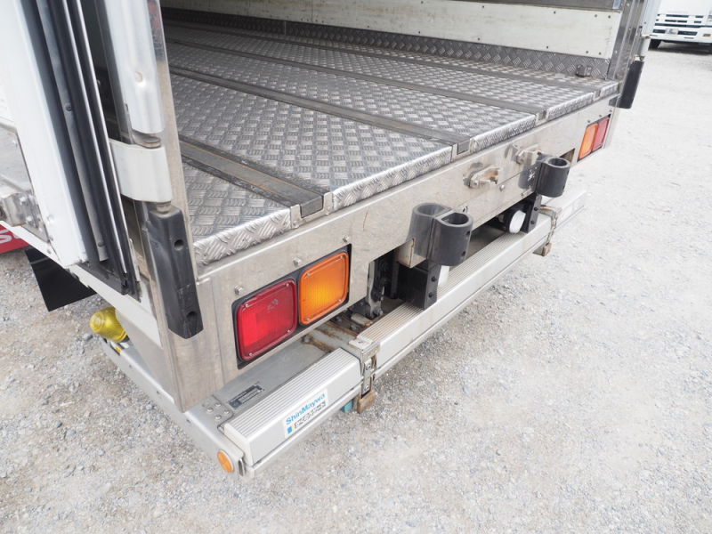 いすゞ 冷凍バン フォワード|中古トラックの販売・買取・査定のアイナビ