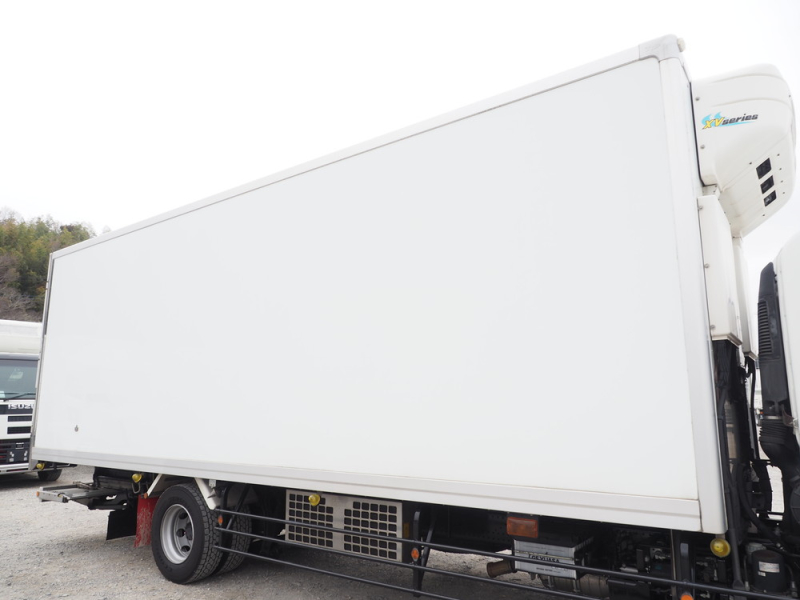 いすゞ 冷凍バン フォワード|中古トラックの販売・買取・査定のアイナビ