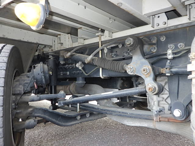 平成31年UDトラックス☆4軸低床アルミウィング☆|中古トラックの販売・買取・査定のアイナビ