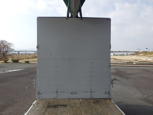 平成31年UDトラックス☆4軸低床アルミウィング☆|中古トラックの販売・買取・査定のアイナビ