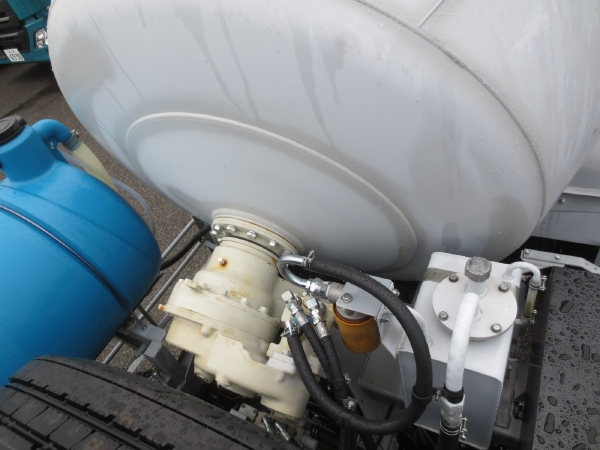 日野レンジャー増トンミキサー車|中古トラックの販売・買取・査定のアイナビ