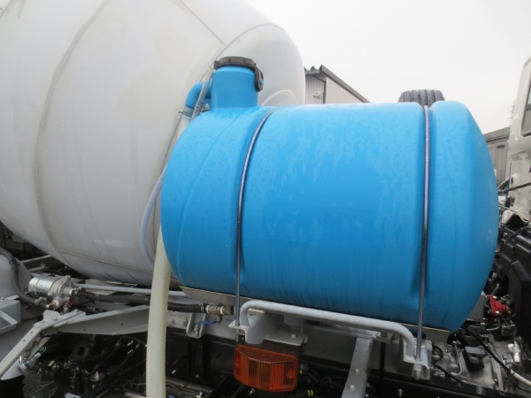 日野レンジャー増トンミキサー車|中古トラックの販売・買取・査定のアイナビ