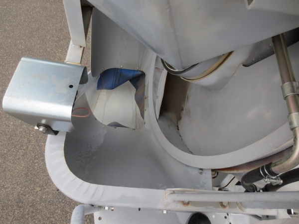 日野レンジャー増トンミキサー車|中古トラックの販売・買取・査定のアイナビ