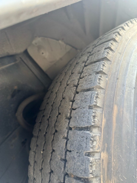 H29UDクオン平 検付ATリーフサスフジタボデー材木ローラー付|中古トラックの販売・買取・査定のアイナビ