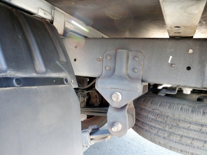 2t 10尺平ボデー フラットロー 5MT 車両総重量5t以下|中古トラックの販売・買取・査定のアイナビ