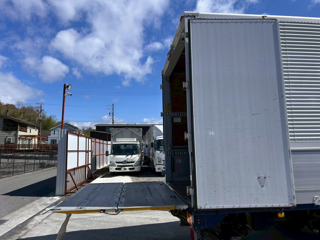 【白塗装付納車×ハイルーフ×PG】日野/レンジャー|中古トラックの販売・買取・査定のアイナビ