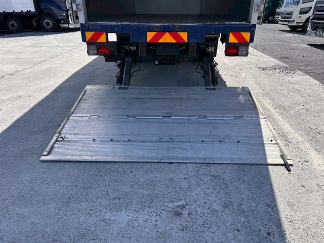 【白塗装付納車×ハイルーフ×PG】日野/レンジャー|中古トラックの販売・買取・査定のアイナビ