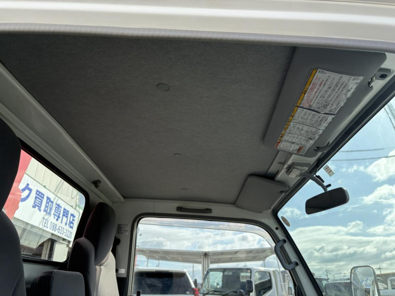 H20タイタン 1.75t 3段クレーン付 ショート|中古トラックの販売・買取・査定のアイナビ